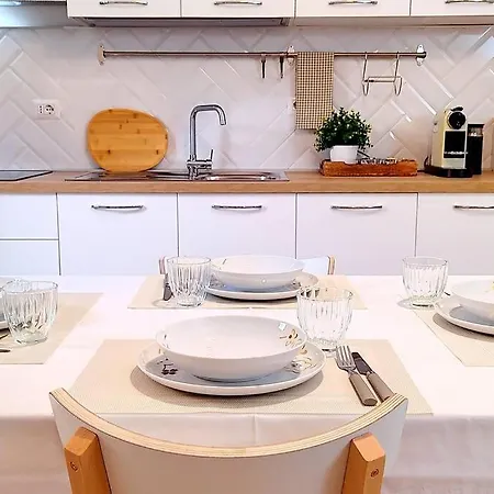 Apartment Homeliri